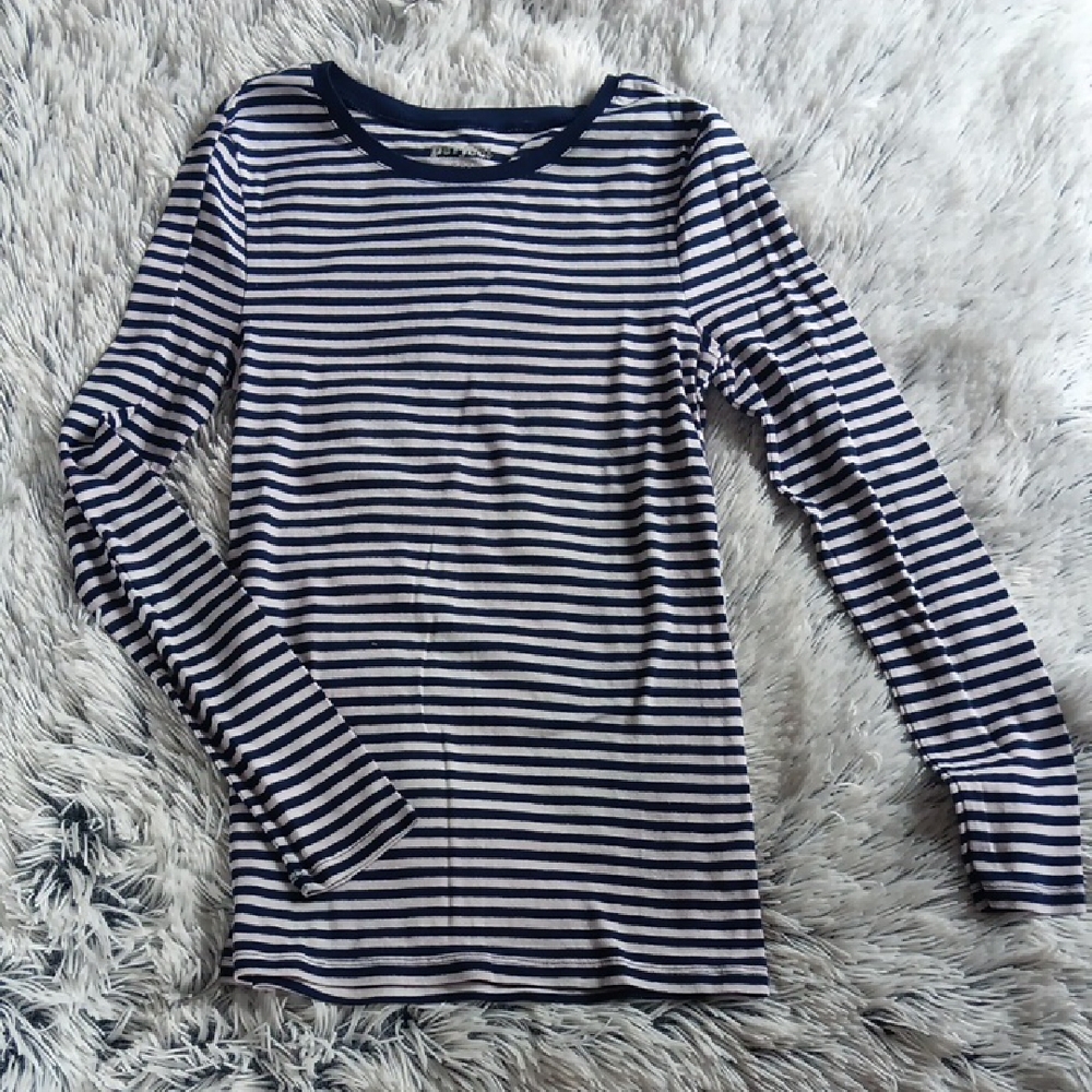 Old Navy Navy and White Striped Long Sleeve Tee